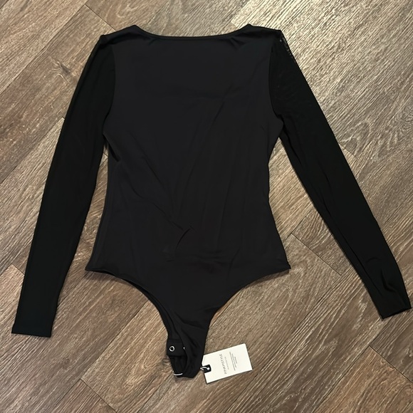 NWT PINKMSTYLE Women's Black Square Neck Mesh Long Sleeve Bodysuit - Picture 2 of 6